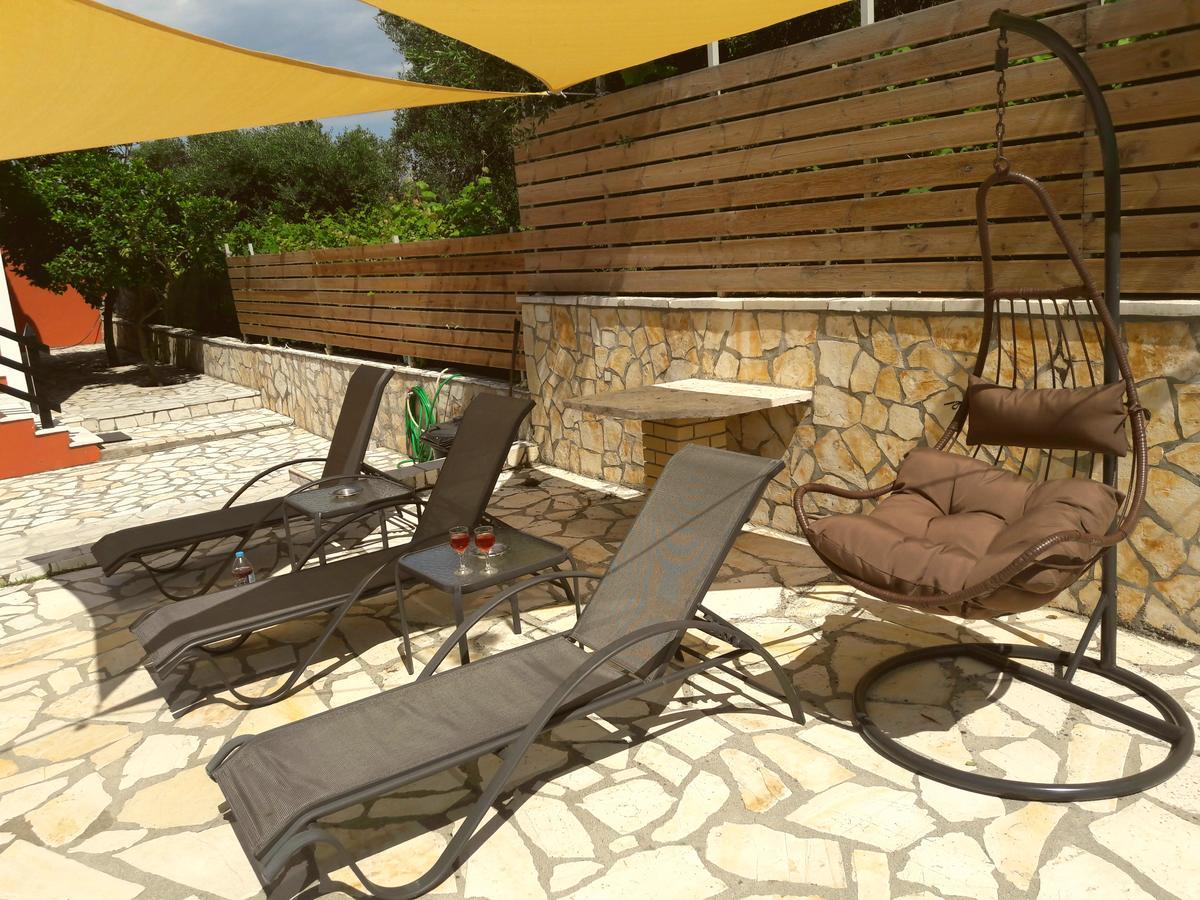 Villa Fantastico อาคาราวี ภายนอก รูปภาพ