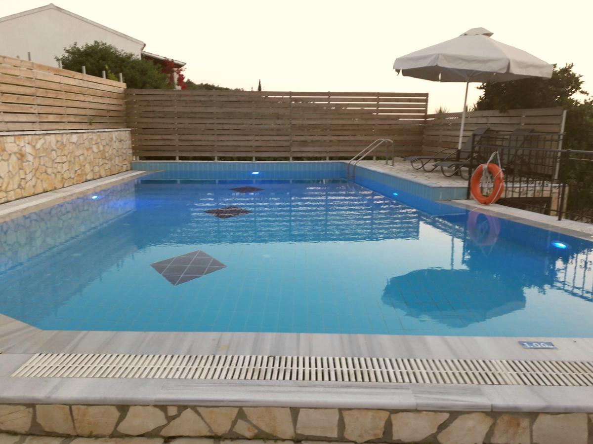 Villa Fantastico อาคาราวี ภายนอก รูปภาพ