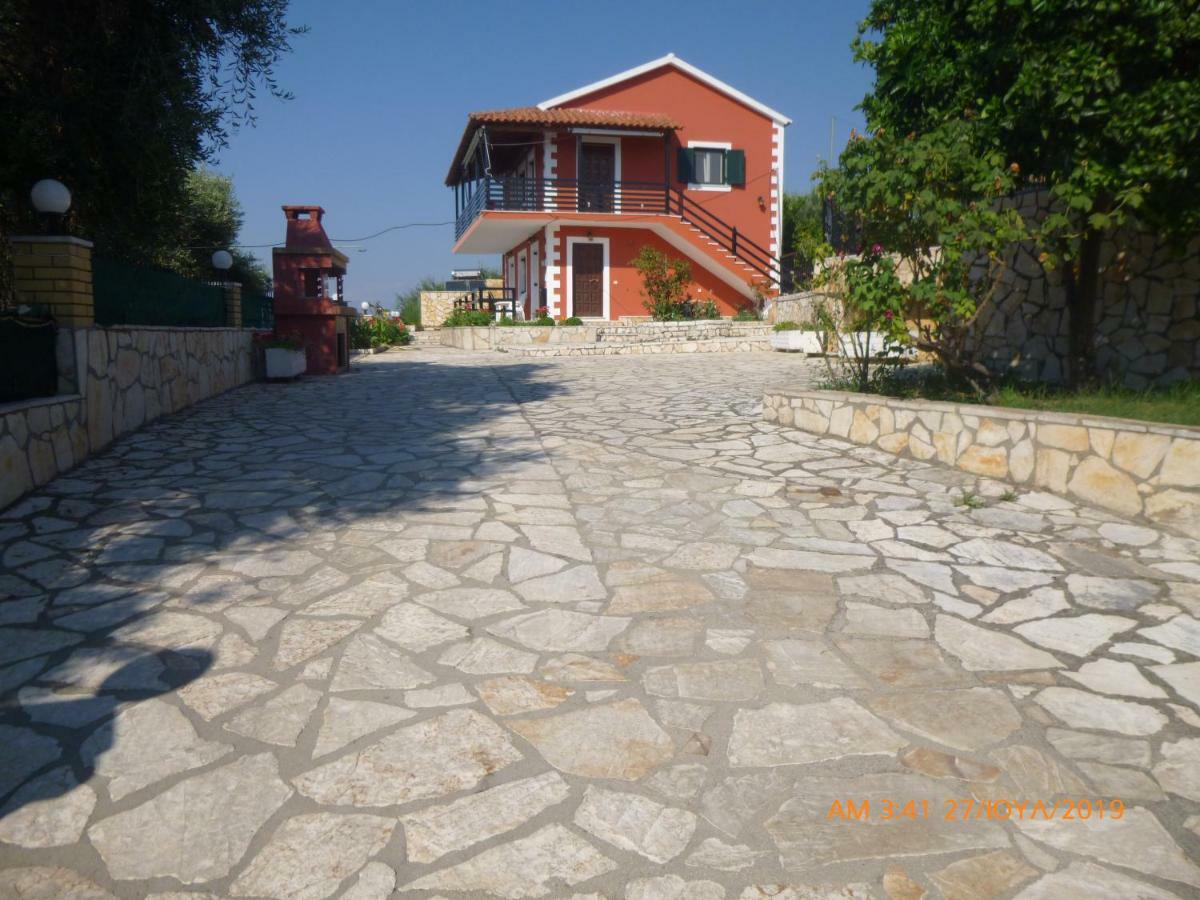 Villa Fantastico อาคาราวี ภายนอก รูปภาพ
