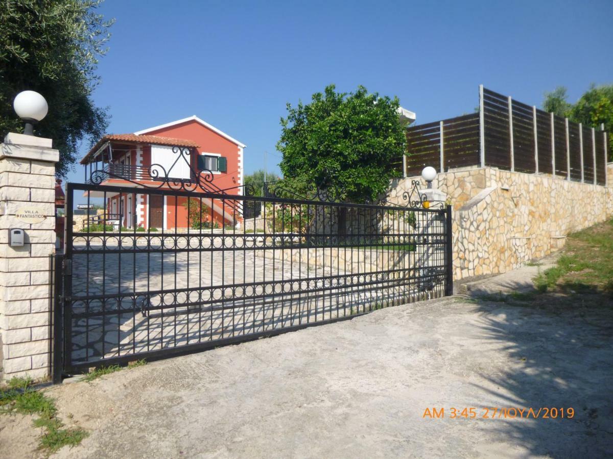 Villa Fantastico อาคาราวี ภายนอก รูปภาพ